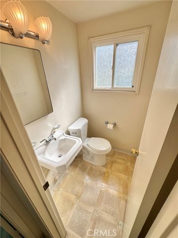 1110 Sturbridge, La Habra, CA 90631