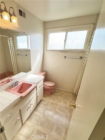 1110 Sturbridge, La Habra, CA 90631