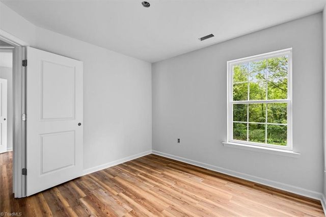 1215 R C Baldwin Avenue, High Point, NC 27260