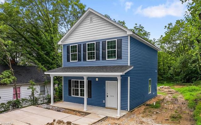 1215 R C Baldwin Avenue, High Point, NC 27260