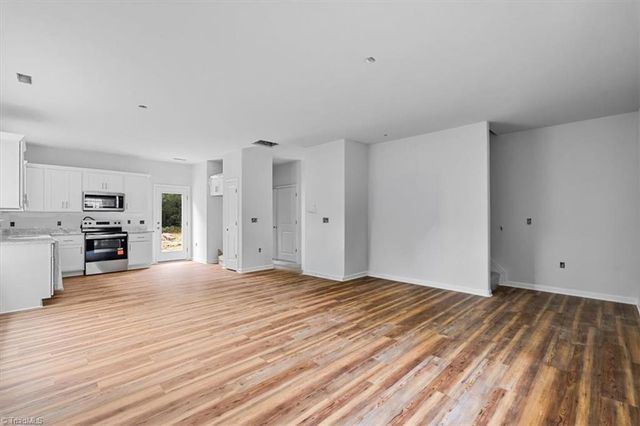 1215 R C Baldwin Avenue, High Point, NC 27260