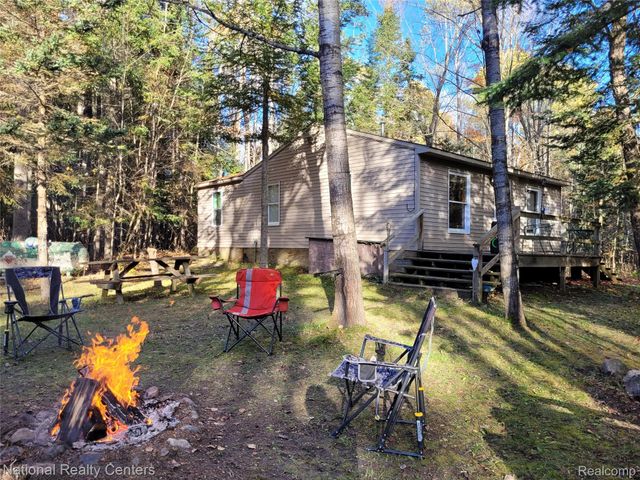 8109 M 55, Whittemore, MI 48770