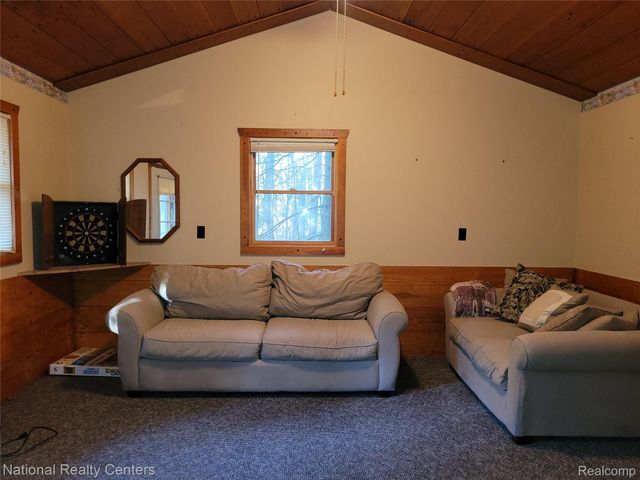 8109 M 55, Whittemore, MI 48770