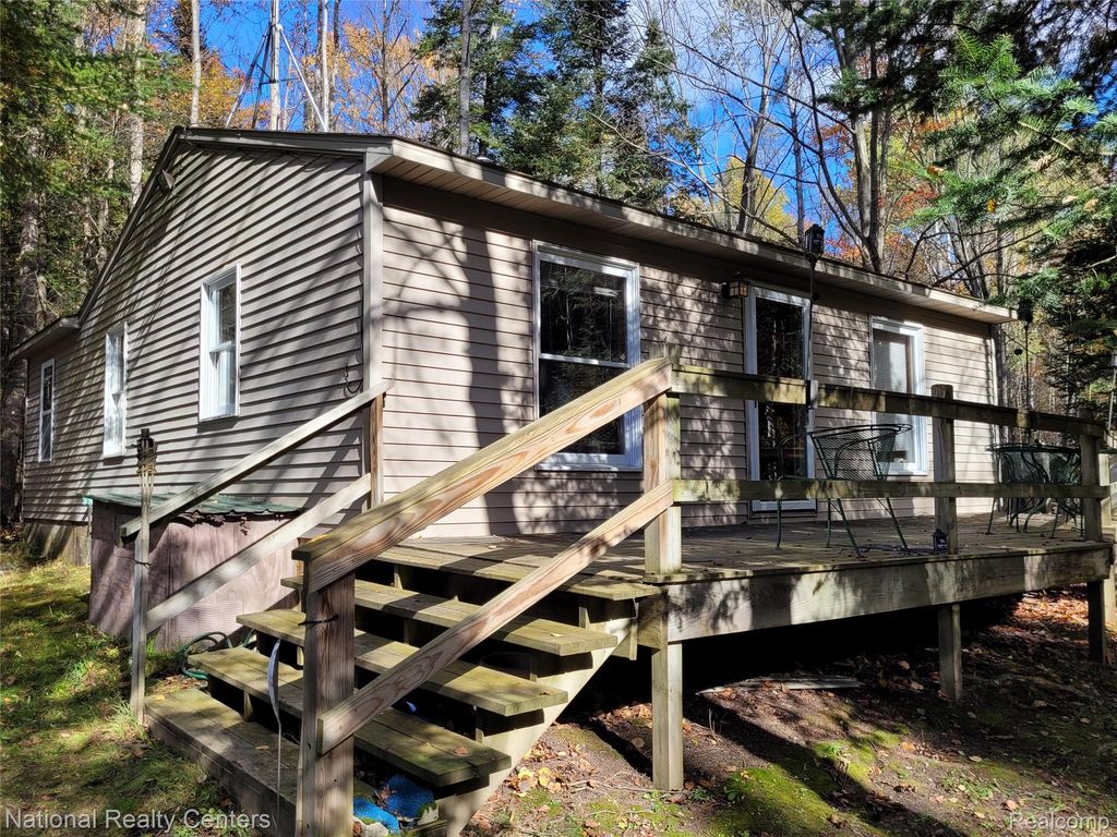 8109 M 55, Whittemore, MI 48770