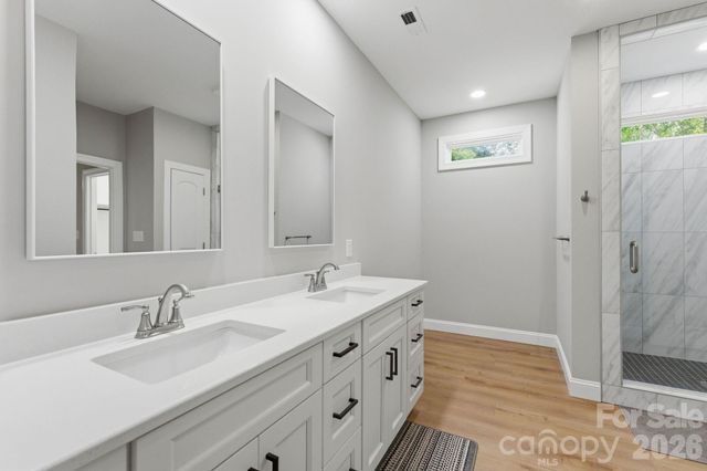 2442 Falcon Lane, Statesville, NC 28625