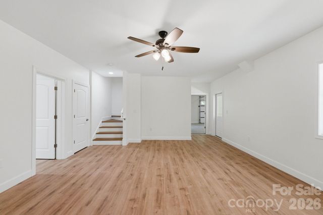2442 Falcon Lane, Statesville, NC 28625