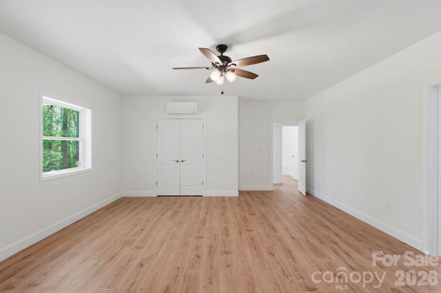 2442 Falcon Lane, Statesville, NC 28625