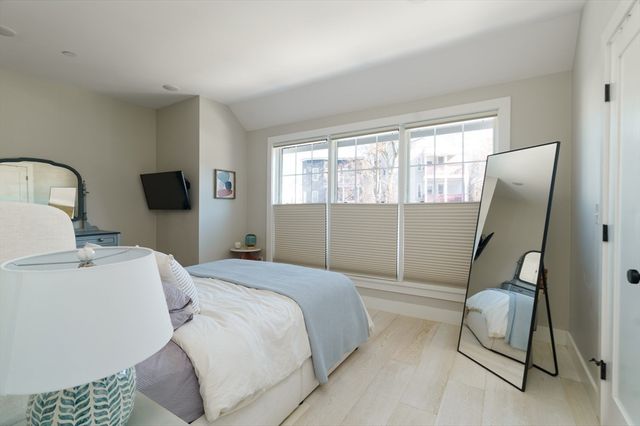 1252 Broadway 4, Somerville, MA 02144