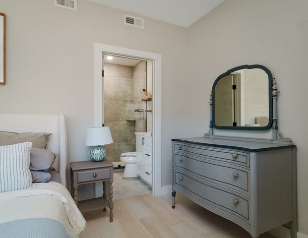 1252 Broadway 4, Somerville, MA 02144