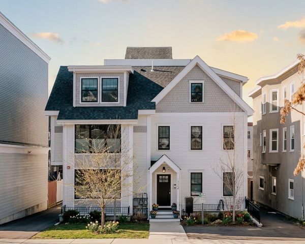 1252 Broadway 4, Somerville, MA 02144