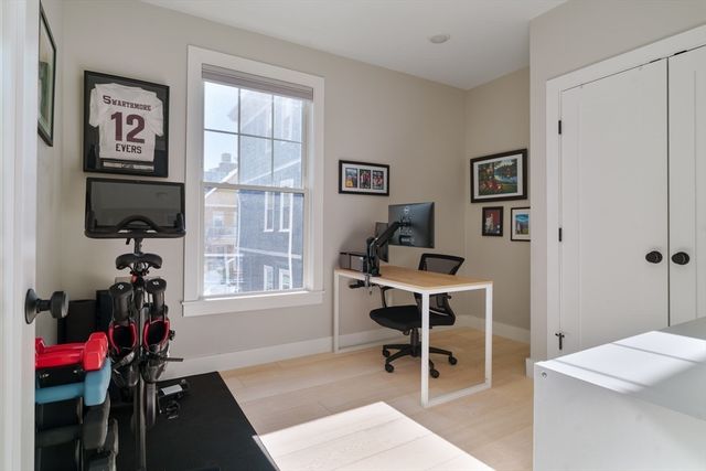 1252 Broadway 4, Somerville, MA 02144