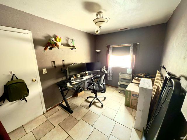 1353 N Olive Street, South Bend, IN 46628