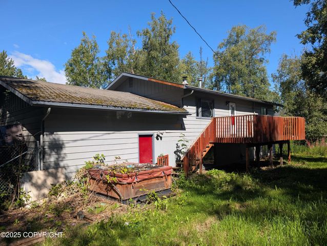 3260 E Anaheim Drive, Wasilla, AK 99654