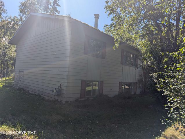 3260 E Anaheim Drive, Wasilla, AK 99654