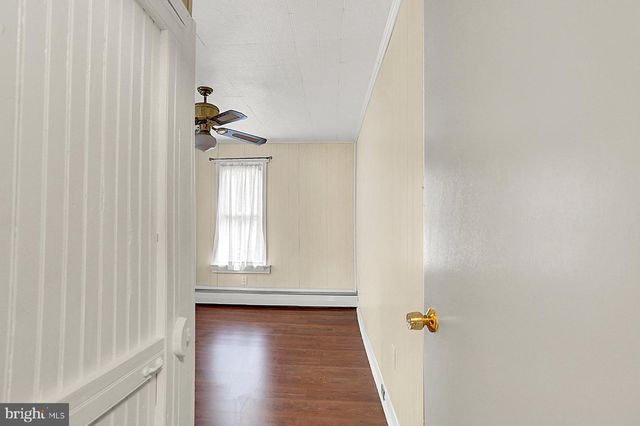 1755 POTTSVILLE ST, Lykens, PA 17048