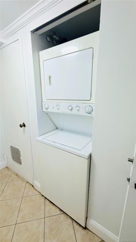 12135 5th Avenue, College Point, NY 11356