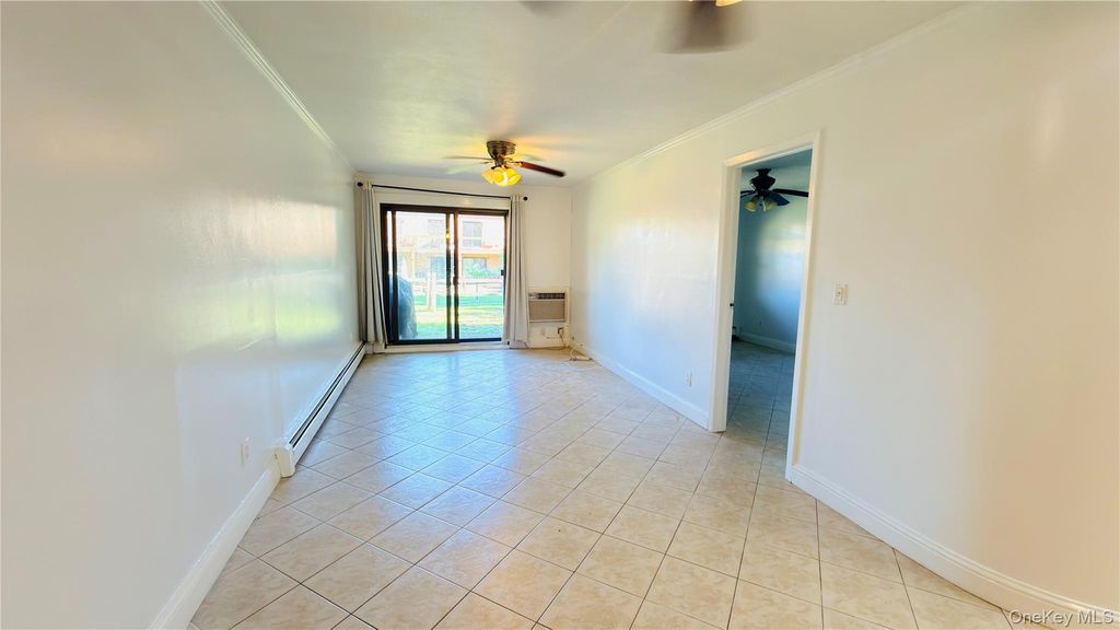 12135 5th Avenue, College Point, NY 11356