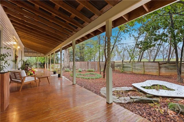 2569 Riverbend Road, Athens, GA 30605