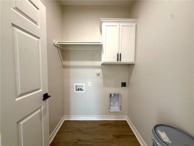 1508 Marine Dr, Corpus Christi, TX 78418