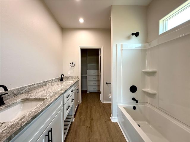 1508 Marine Dr, Corpus Christi, TX 78418
