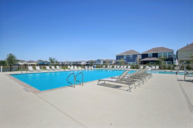 705 Sand Dollar Drive, Kemah, TX 77565