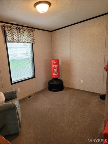 4029 Seneca Parkway 55, Niagara, NY 14304
