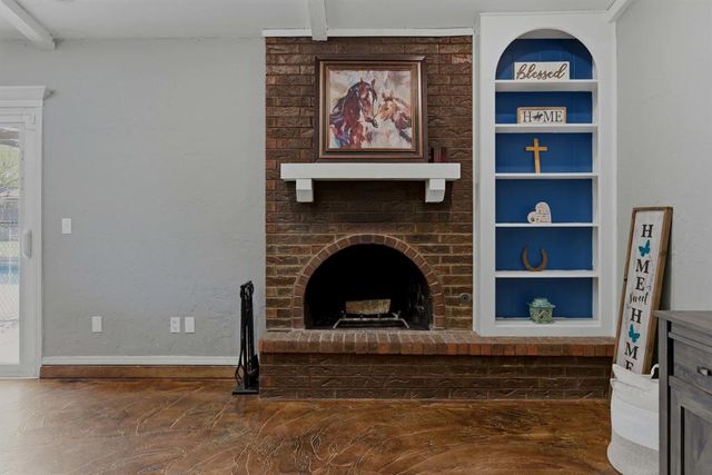 1924 E Willow Creek Terrace, Mustang, OK 73064