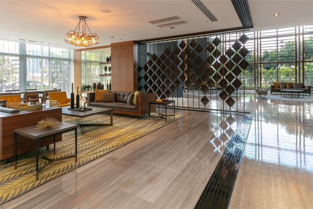 3470 E Coast Ave H1714, Miami, FL 33137