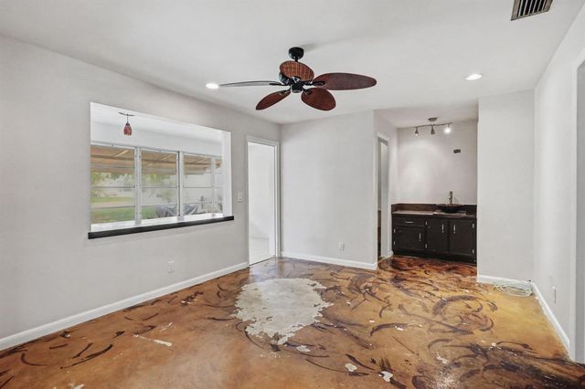 275 South Boulevard C, Boynton Beach, FL 33435