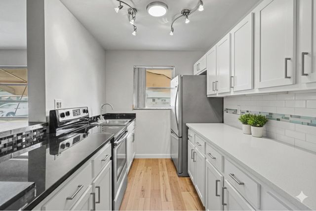 275 South Boulevard C, Boynton Beach, FL 33435