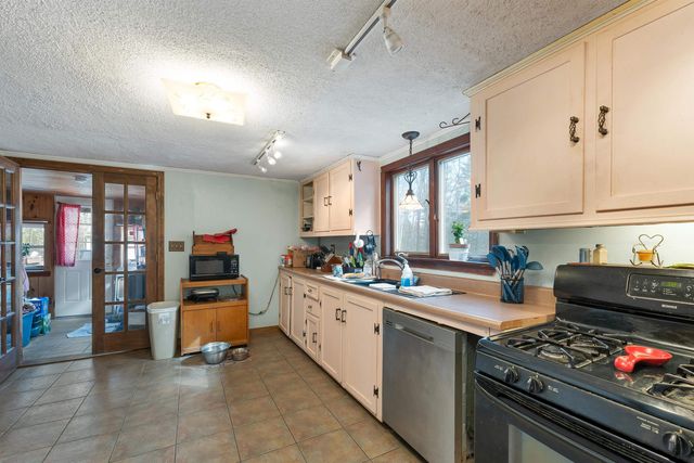 9 Whispering Winds Way, Canaan, NH 03741