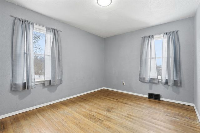 1395 Amity Ridge Rd, Amwell, PA 15301