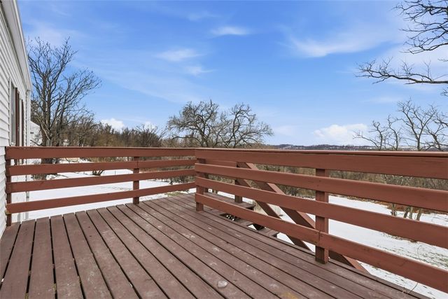 1395 Amity Ridge Rd, Amwell, PA 15301