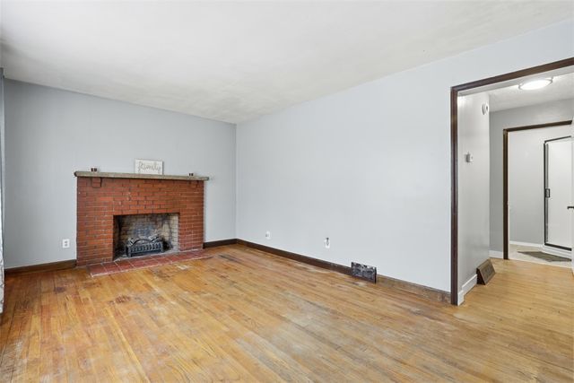 1395 Amity Ridge Rd, Amwell, PA 15301