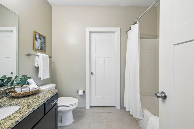 410 Rosedale Ave Apt 209, Nashville, TN 37211