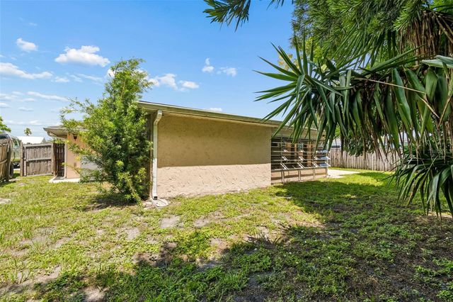 8832 GOSHEN LANE, Port Richey, FL 34668