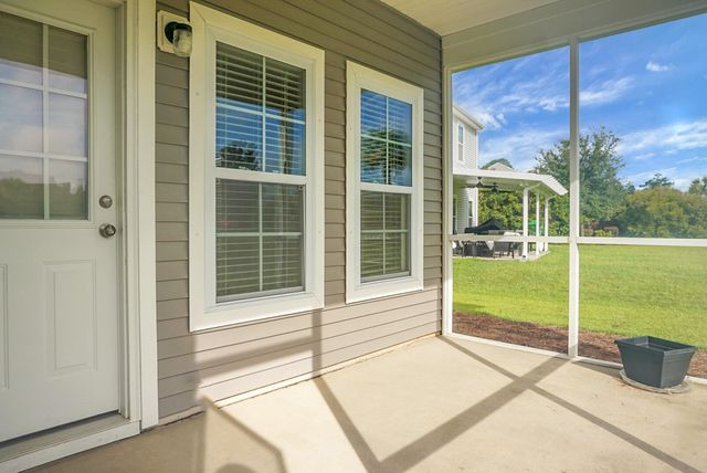 102 Chaste Tree Circle, Goose Creek, SC 29445