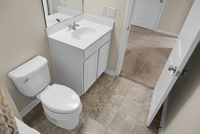 102 Chaste Tree Circle, Goose Creek, SC 29445