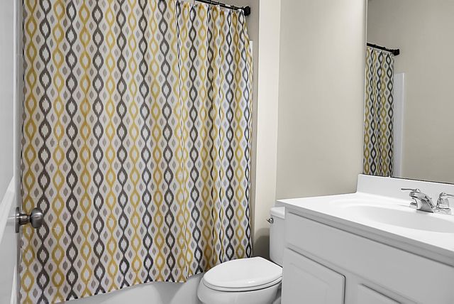 102 Chaste Tree Circle, Goose Creek, SC 29445