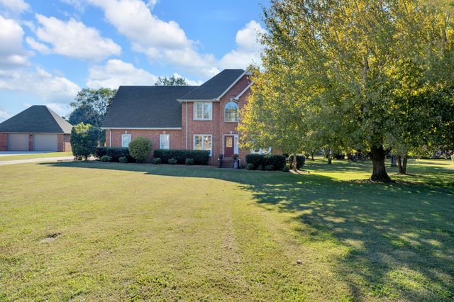 101 Westmeade Dr, Winchester, TN 37398