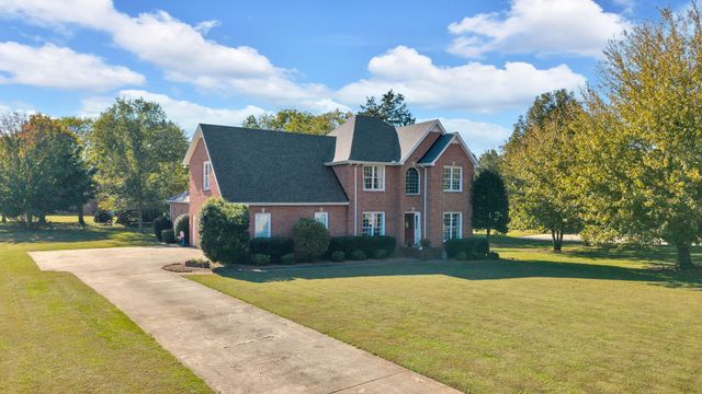 101 Westmeade Dr, Winchester, TN 37398