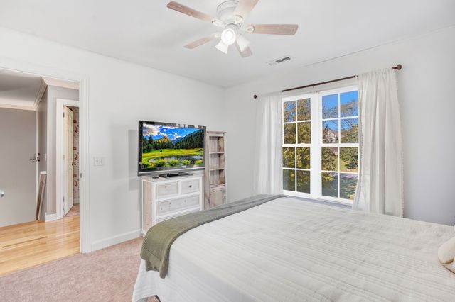 101 Westmeade Dr, Winchester, TN 37398