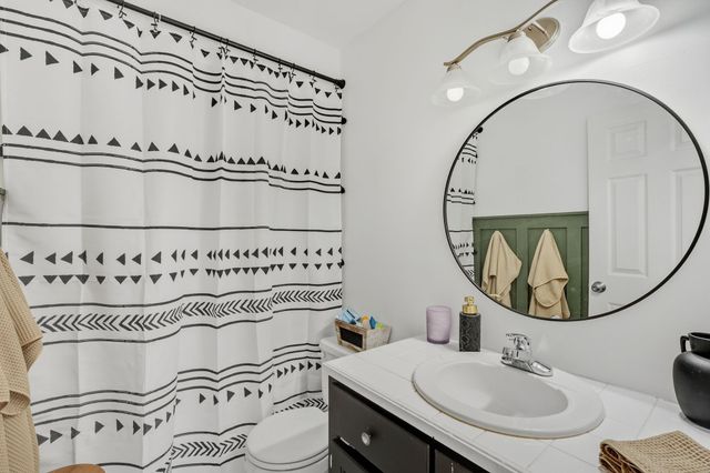 101 Westmeade Dr, Winchester, TN 37398