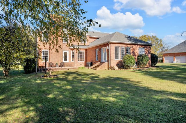 101 Westmeade Dr, Winchester, TN 37398