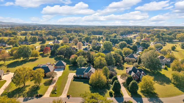 101 Westmeade Dr, Winchester, TN 37398