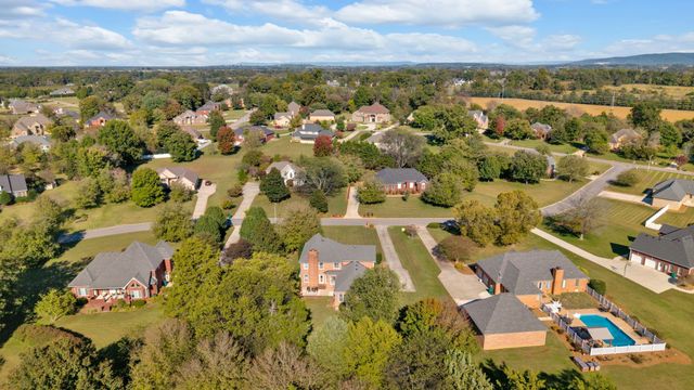 101 Westmeade Dr, Winchester, TN 37398