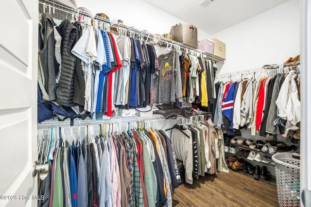 2409 Sunset Harbor Road SE, Bolivia, NC 28422