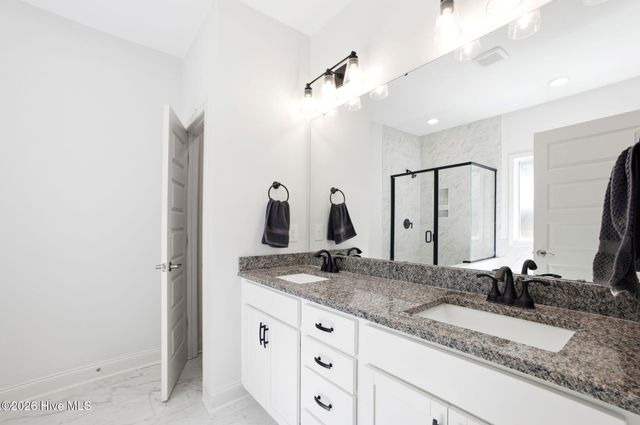 2409 Sunset Harbor Road SE, Bolivia, NC 28422