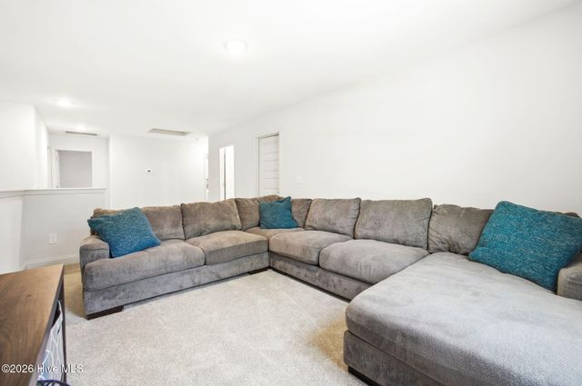 2409 Sunset Harbor Road SE, Bolivia, NC 28422