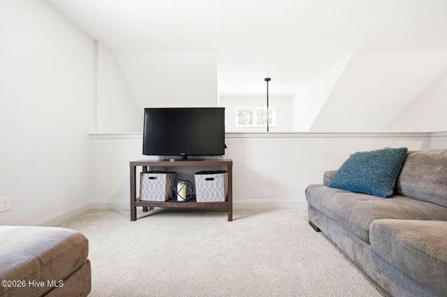 2409 Sunset Harbor Road SE, Bolivia, NC 28422